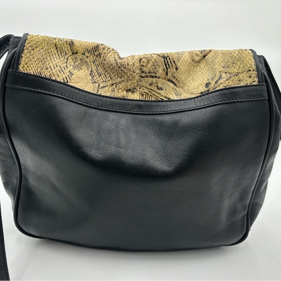 CHARLES KLEIN Italy Vintage Crossbody Bag - Picture 2 of 6